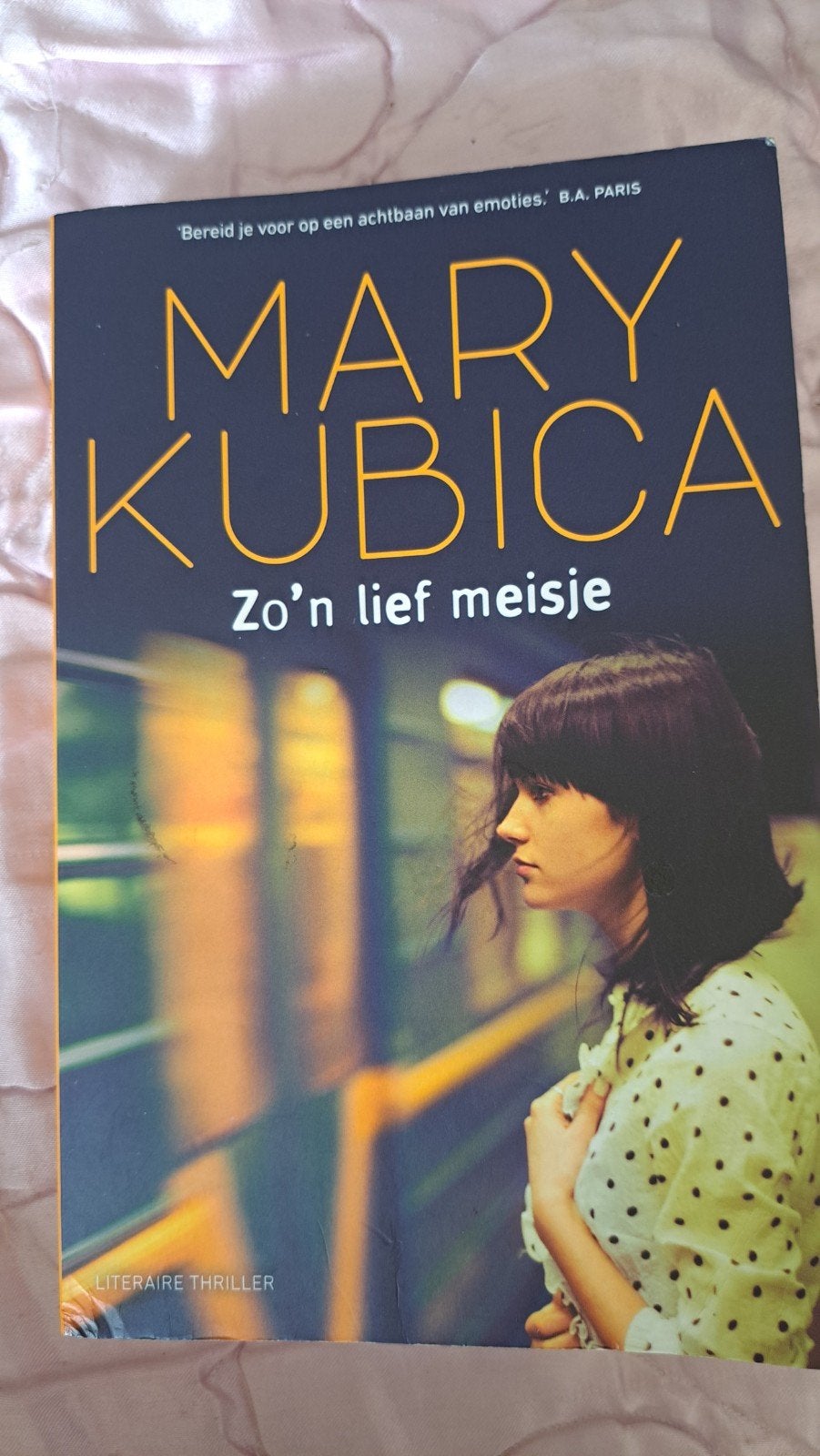 Zo'n lief meisje - Mary Kubica (Literaire thriller), Boeken, Ophalen of Verzenden, Gelezen, Mary Kubica, Amerika