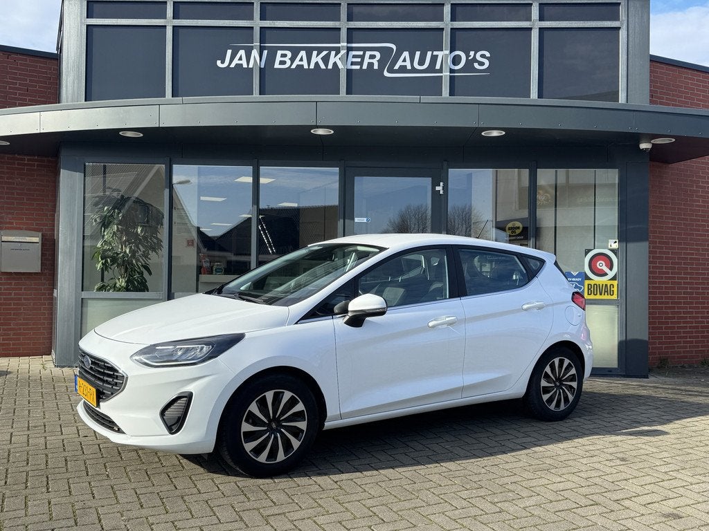 Ford Fiesta 1.0 EcoBoost Hybrid Titanium  9x op voorraad, Voorwielaandrijving, 12 maanden, Gebruikt, Origineel Nederlands