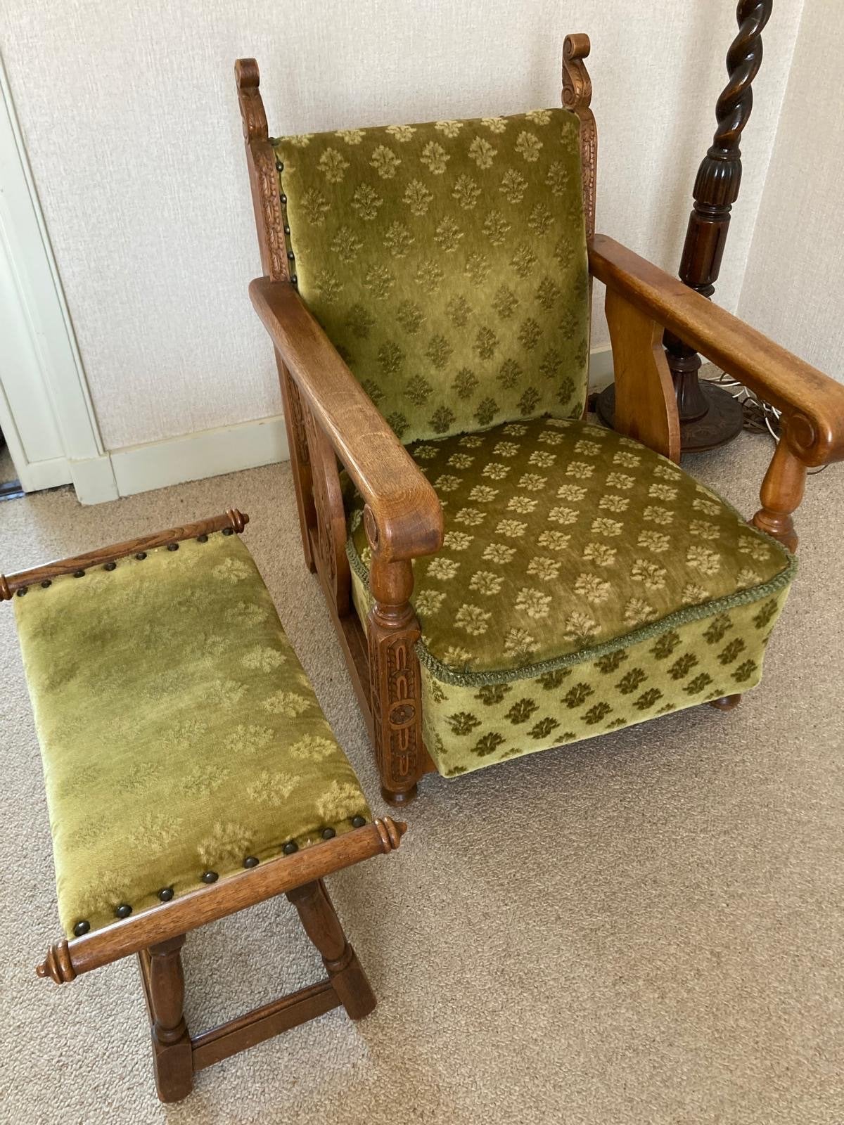 4 antieke fauteuils met voetenbankje, groen fluweel, Ophalen