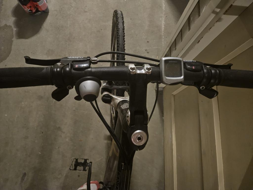 Impress Impress Cross Hybrid Fiets - Goede Staat, 28 inch, Gebruikt, Vering, Velgrem