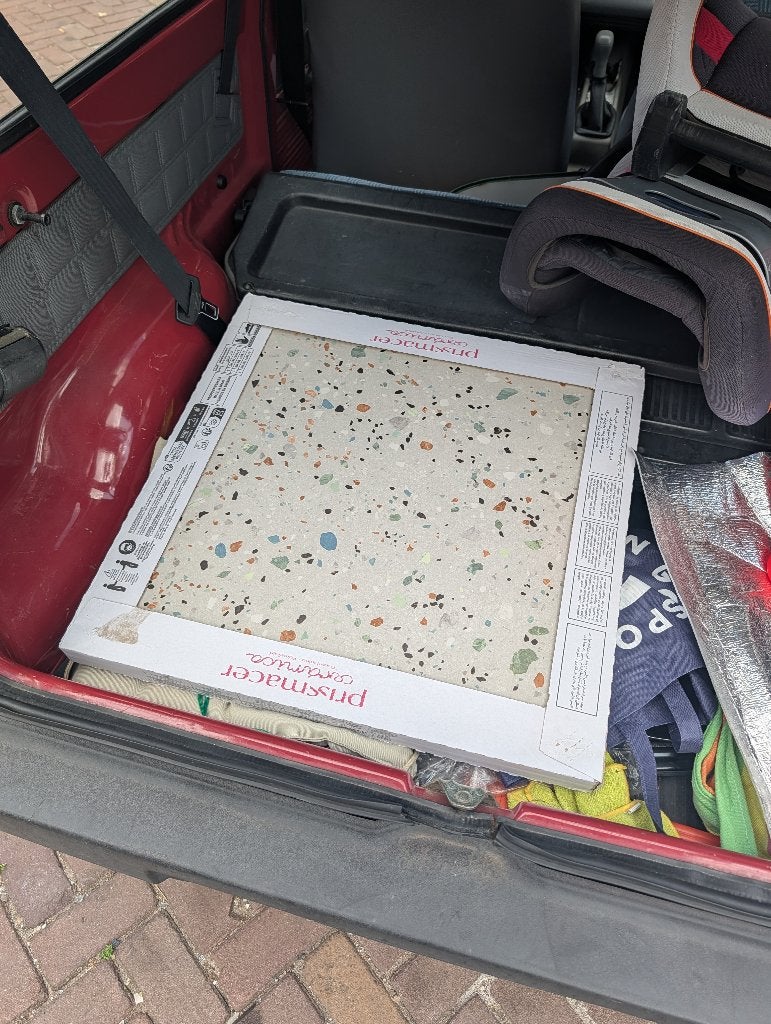 Terravito Hodoro terrazzo wand- en vloertegels (1 pak), Ophalen, 40 tot 60 cm, 40 tot 60 cm, Keramiek