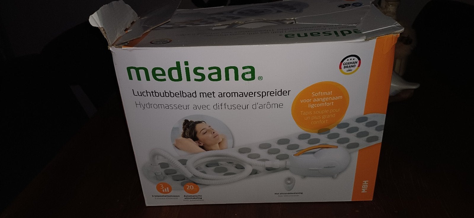 Medisana Luchtbubbelbad met Aromaverspreider, Ophalen of Verzenden, Zo goed als nieuw, Hand- en Voetverzorging