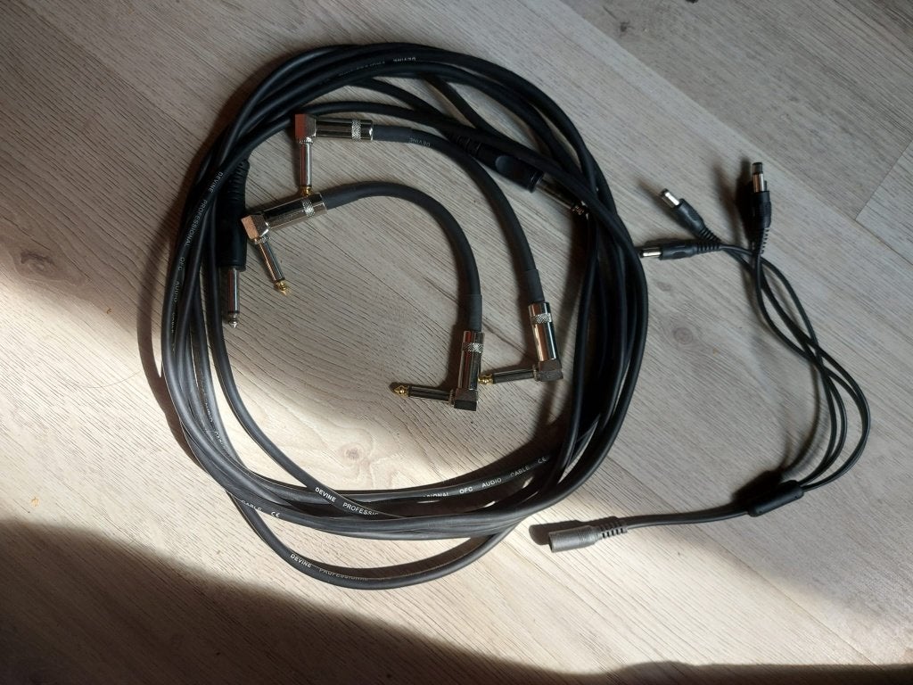 Kabels voor gitaar en pedalen, Ophalen of Verzenden, Gebruikt
