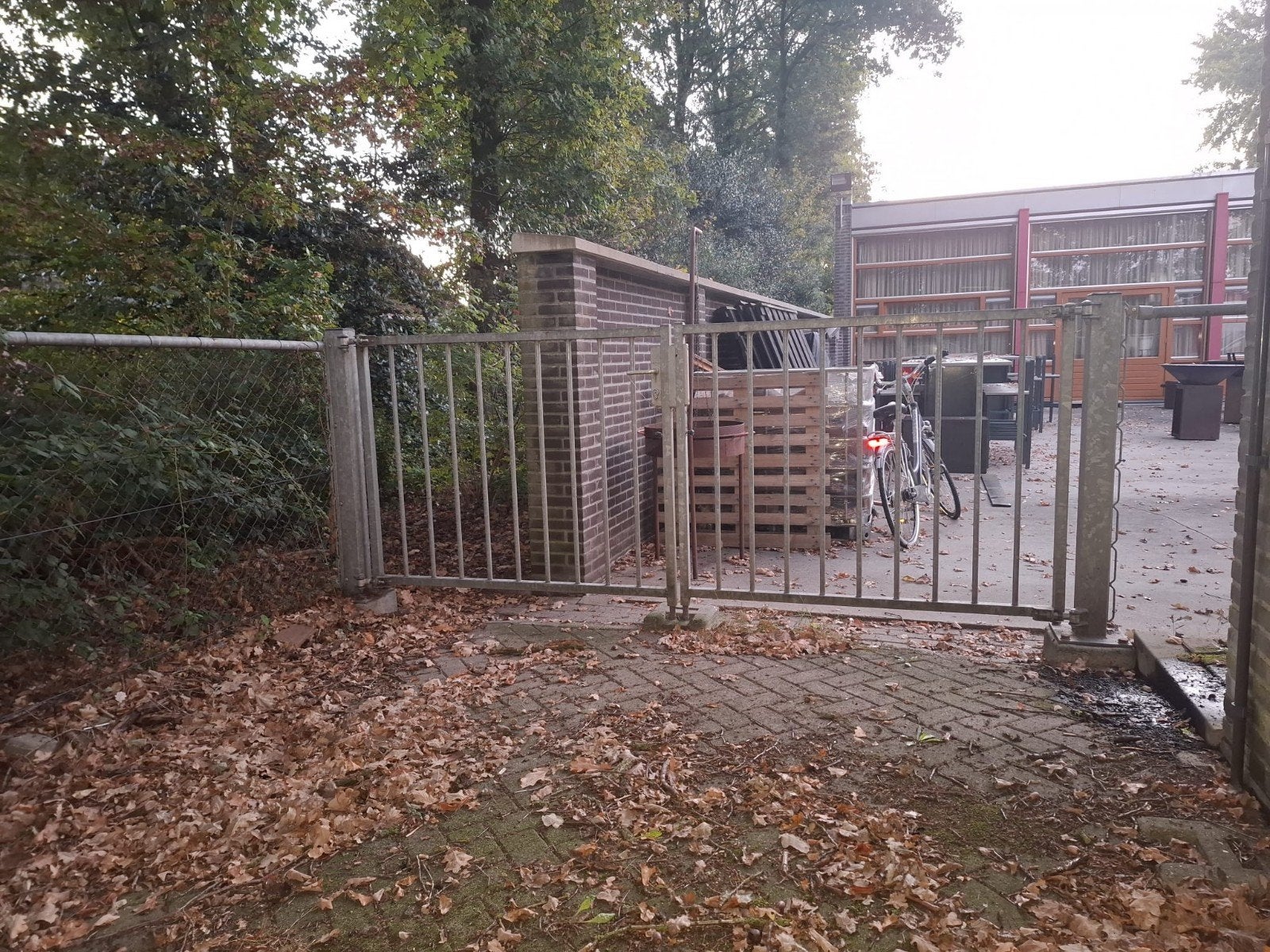 2 stuks dubbele draaipoort 3x1.25 met circa 50 meter gaashek, Ophalen, Met poort, Gebruikt, Gaashekwerk