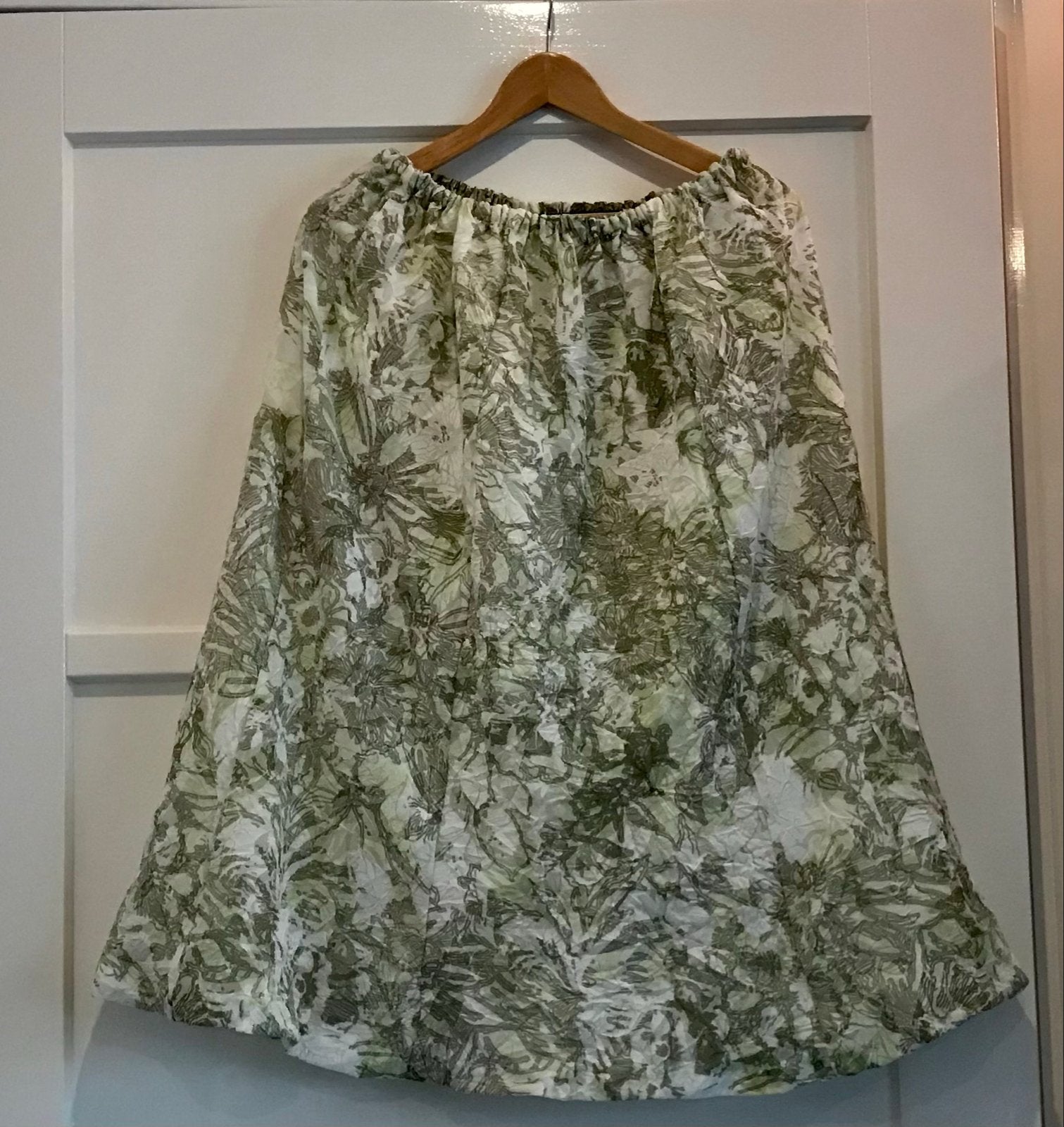 Vrolijke bloemen rok van Setterlady, Kleding | Dames, Maat 46/48 (XL) of groter, Ophalen of Verzenden, Zo goed als nieuw, Knielengte