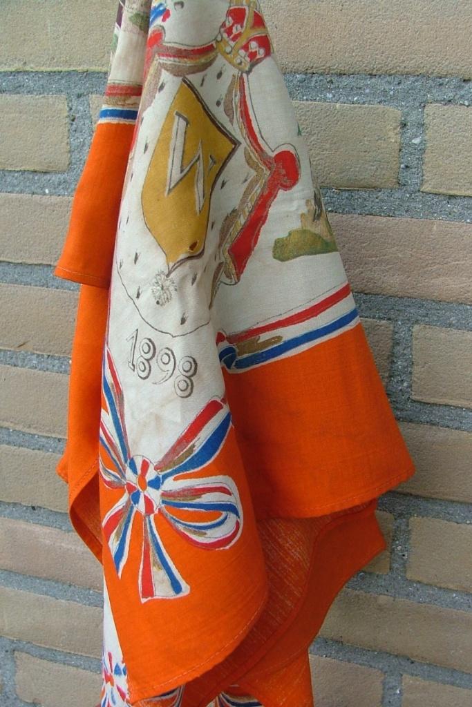 KONINKLIJK HUIS HERDENKING 1948 WILHELMINA 50 JAAR KONINGIN, Ophalen of Verzenden, Gebruikt, Nederland, Overige typen