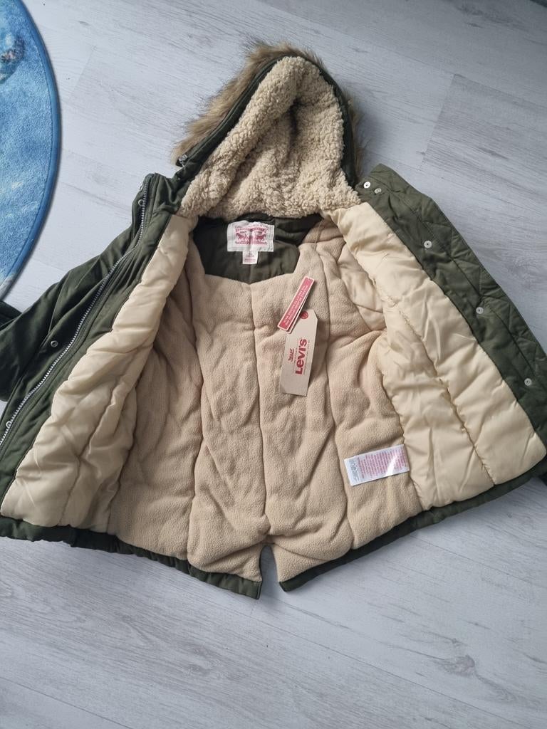 Levi's meisjesjas maat 140 - Nieuw met kaartjes, Meisje, Nieuw, Ophalen of Verzenden, Levi's
