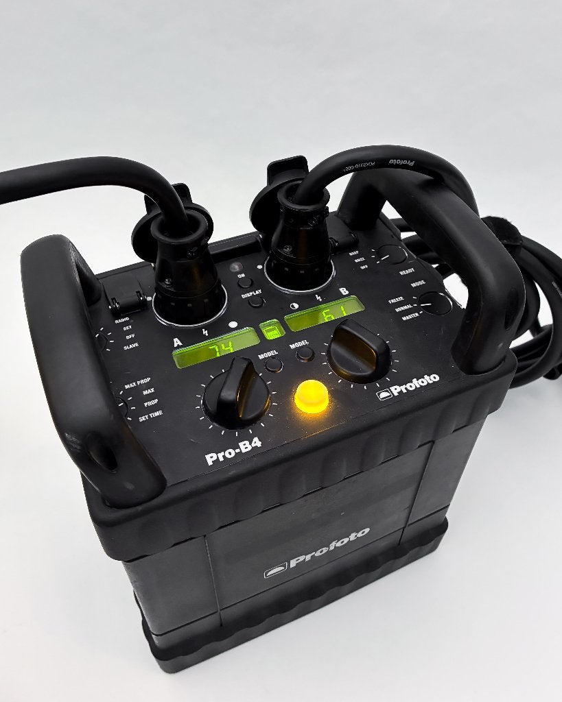 Profoto Pro B4 - 1000W/s Accupack met 2 Pro-heads, Audio, Tv en Foto, Ophalen, Lamp of Flitsset, Gebruikt, Overige merken