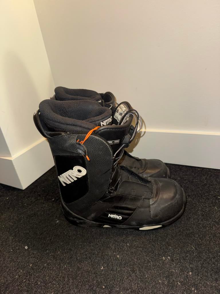 Nitro Snowboardschoenen Maat 44 2/3 - Comfort & Controle, Sport en Fitness, Snowboarden, Ophalen, Gebruikt, Schoenen