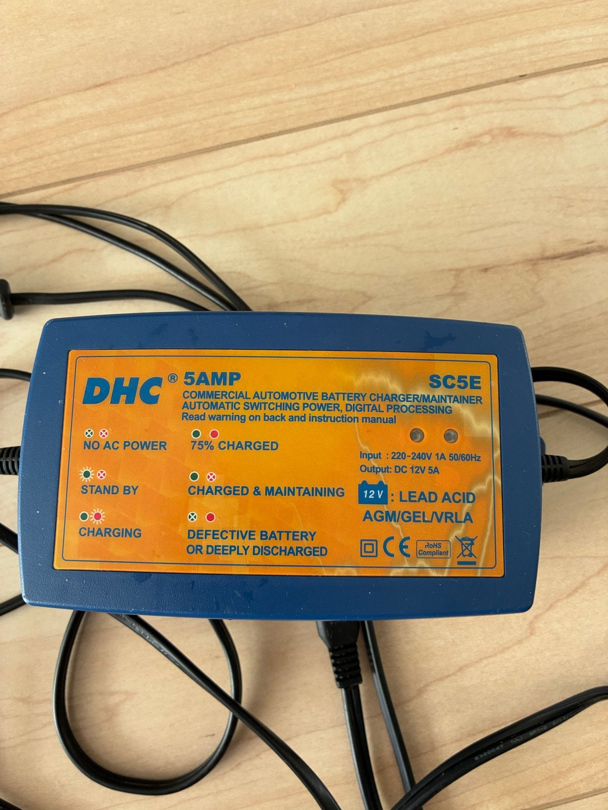 DHC SC5E 5AMP Acculader/Druppellader 12V Loodaccu, Ophalen, Gebruikt