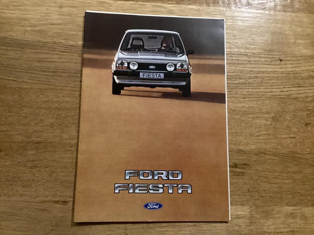 Ford Fiesta brochure uit 1983 met prijslijst, Ophalen of Verzenden, Zo goed als nieuw, Ford