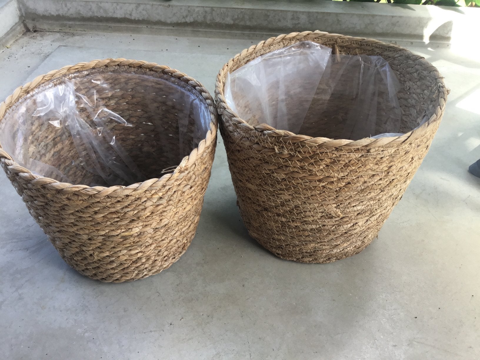 Rieten plantenpotten 2x, Ophalen of Verzenden, Zo goed als nieuw, Rond, Minder dan 30 cm