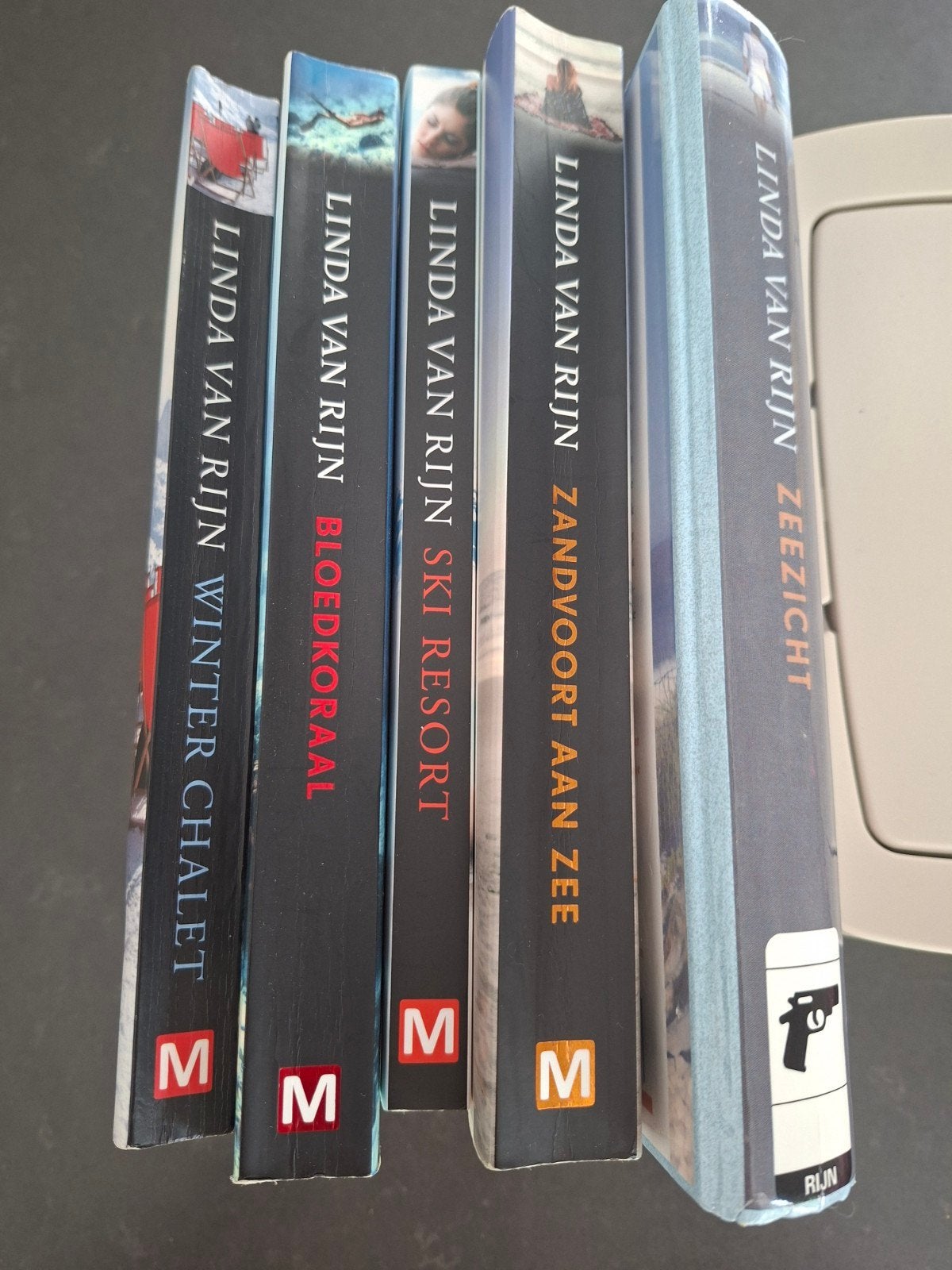 Linda van Rijn Thriller Boekenpakket (5 stuks), Ophalen of Verzenden, Gelezen, Linda van Rijn, Nederland