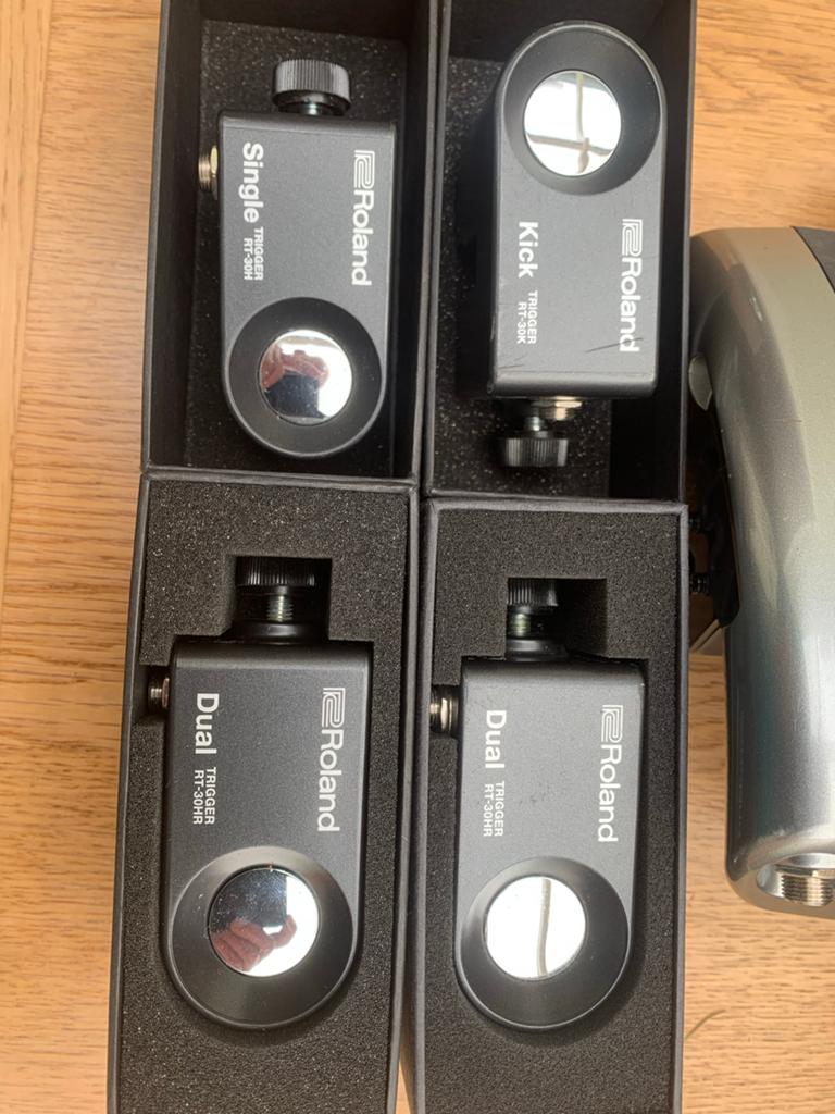 Roland drum triggers set: RT-30K, 2x RT-30HR, RT-30H, BT-1, Ophalen of Verzenden, Gebruikt, Roland, Elektronisch