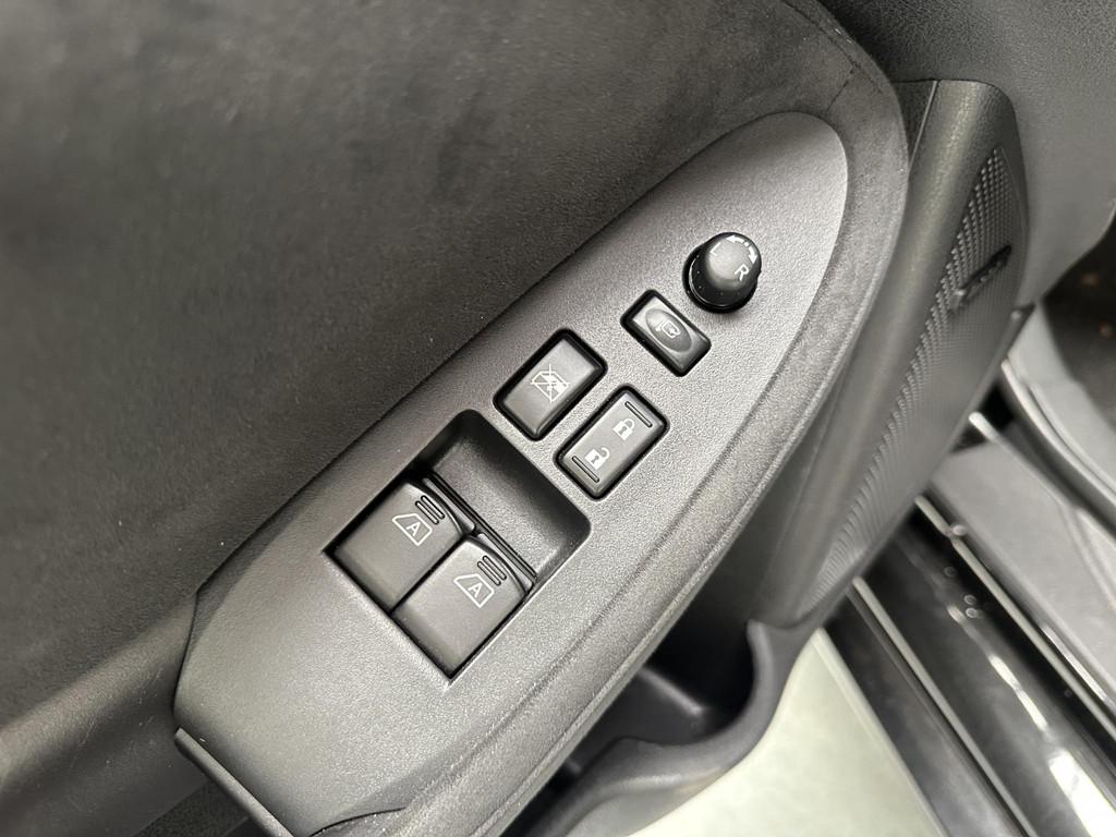 Nissan 370Z 3.7 V6 Pack Nette staat! keurige auto en Full Op, Auto's, Nissan, Achterwielaandrijving, Gebruikt, Leder en Stof, Zwart