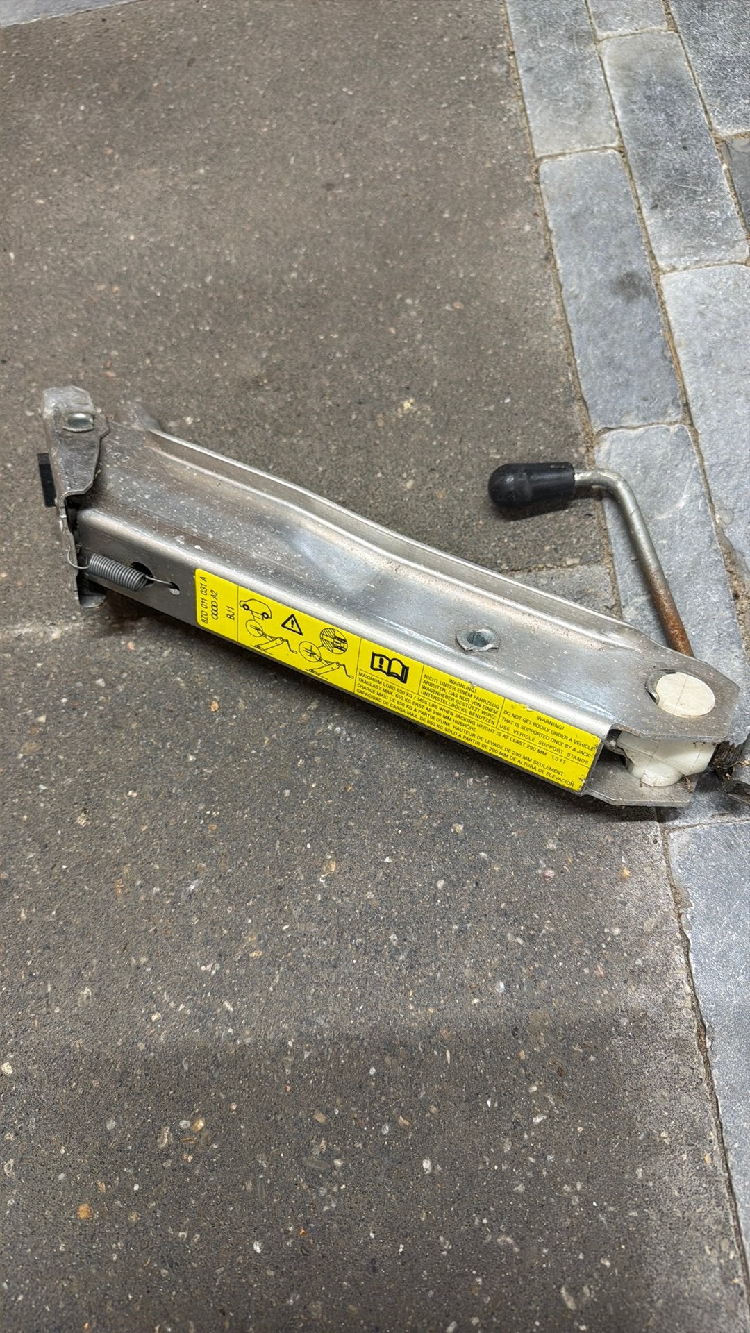 Audi A2 krik, Auto diversen, Ophalen of Verzenden, Zo goed als nieuw, Manueel, Schaarkrik