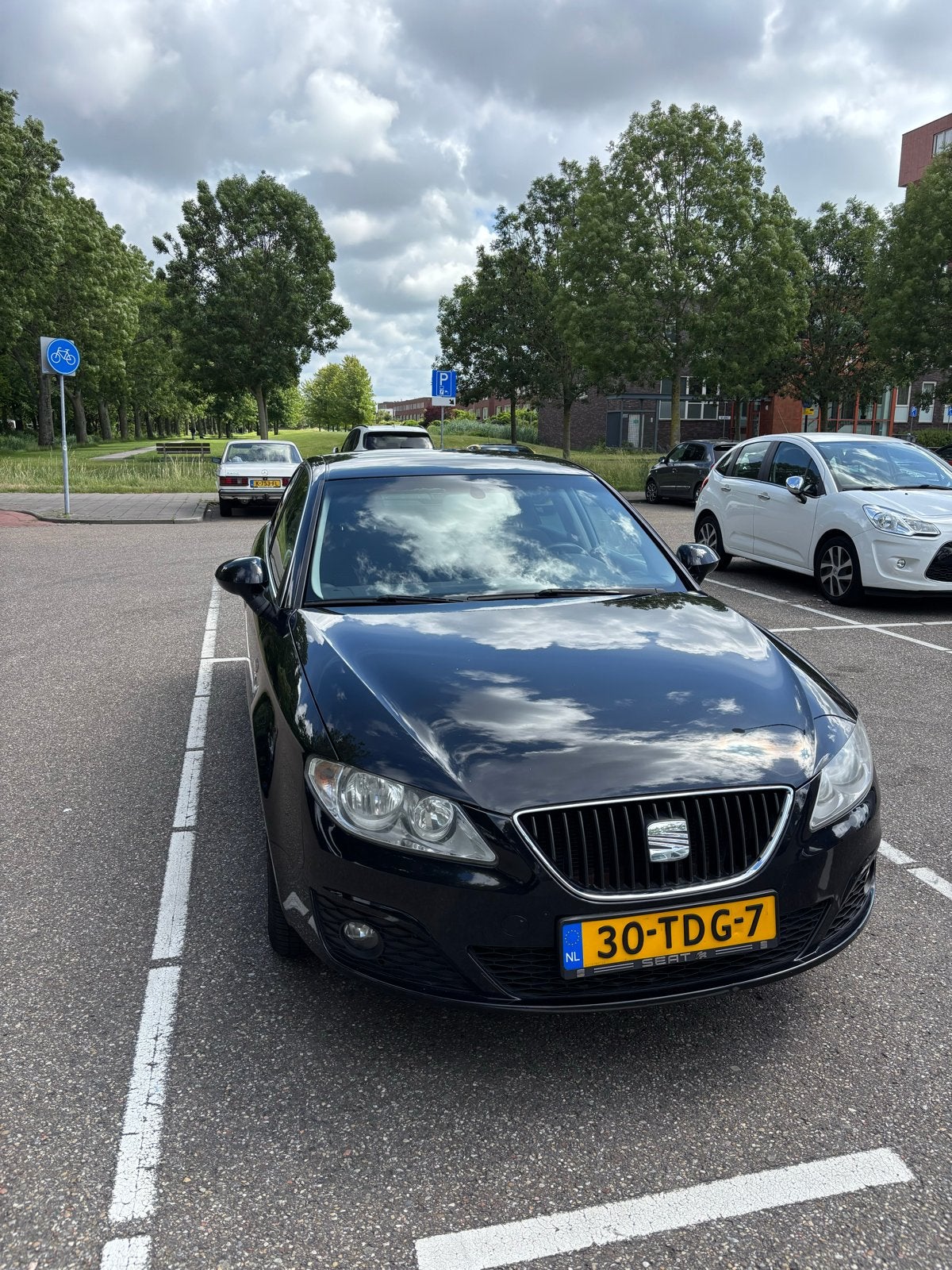 Seat Exeo 1.8TSI 88KW 2012 Zwart, Auto's, Voorwielaandrijving, Stof, Zwart, 4 cilinders