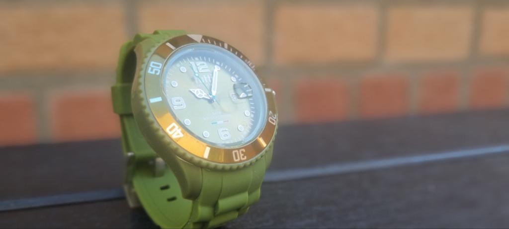 Tutti milano horloge zgan, Ophalen of Verzenden, Zo goed als nieuw, Jongen of Meisje