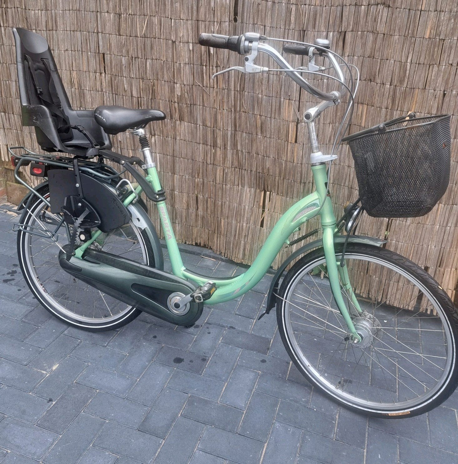 Mooie sparta amazone mamafiets met bobike fietszitje, Ophalen, Versnellingen, Batavus, 0 zitjes