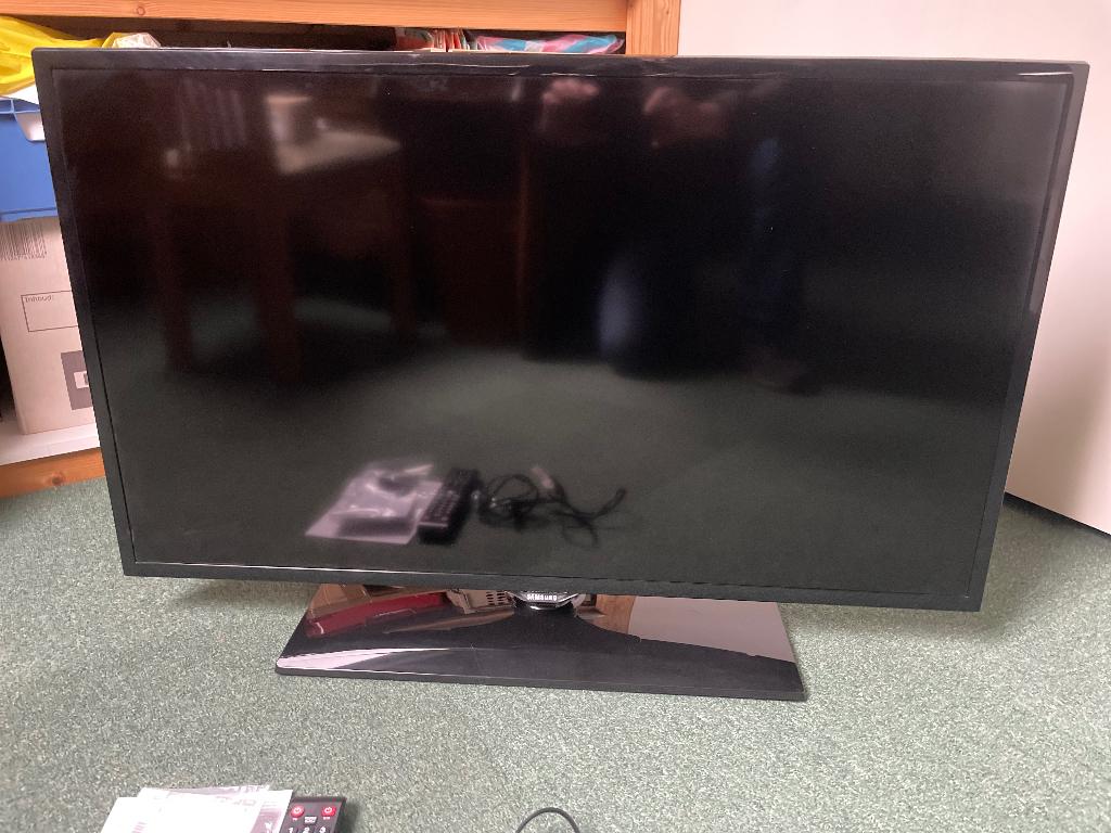 Televisie, Audio, Tv en Foto, Televisies, Ophalen, Gebruikt, 50 Hz, LCD