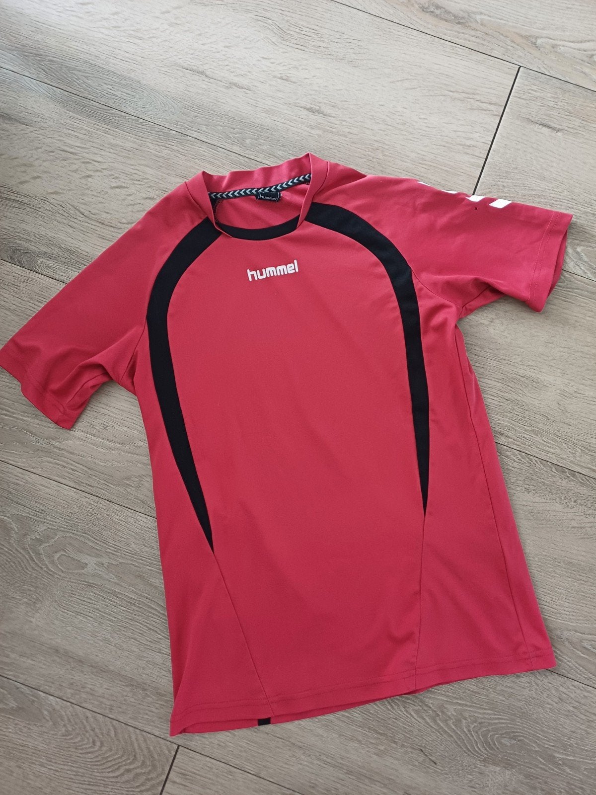 Sportshirt Hummel maat 164, izgs, Jongen of Meisje, Sport- of Zwemkleding, Ophalen of Verzenden, Zo goed als nieuw
