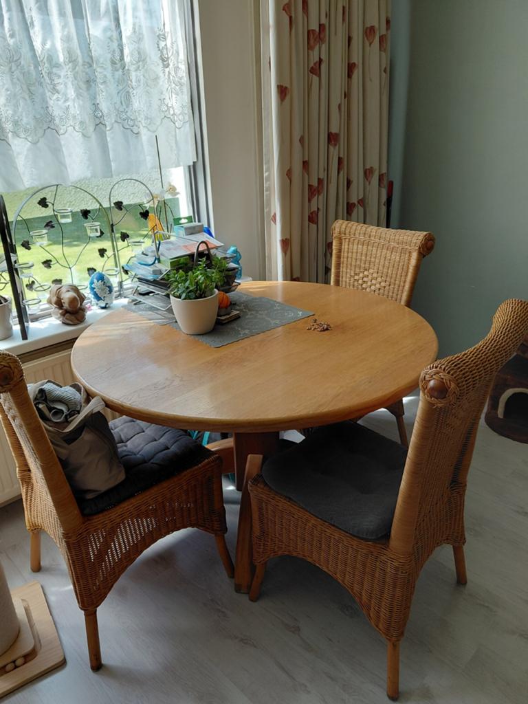 Ronde eettafel, Huis en Inrichting, Ophalen, Gebruikt, Drie personen, 100 tot 150 cm