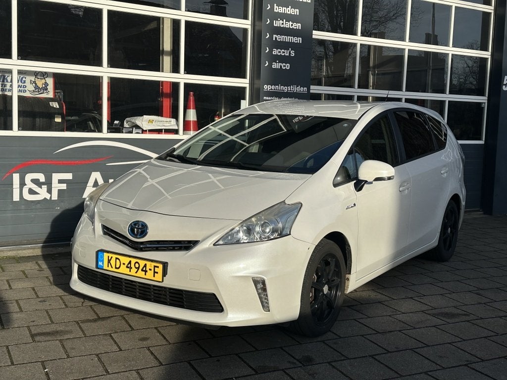 Toyota Prius Wagon 1.8 Aspiration 7-Persoons (bj 2014), Auto's, Toyota, Euro 5, Stof, Gebruikt, 4 cilinders