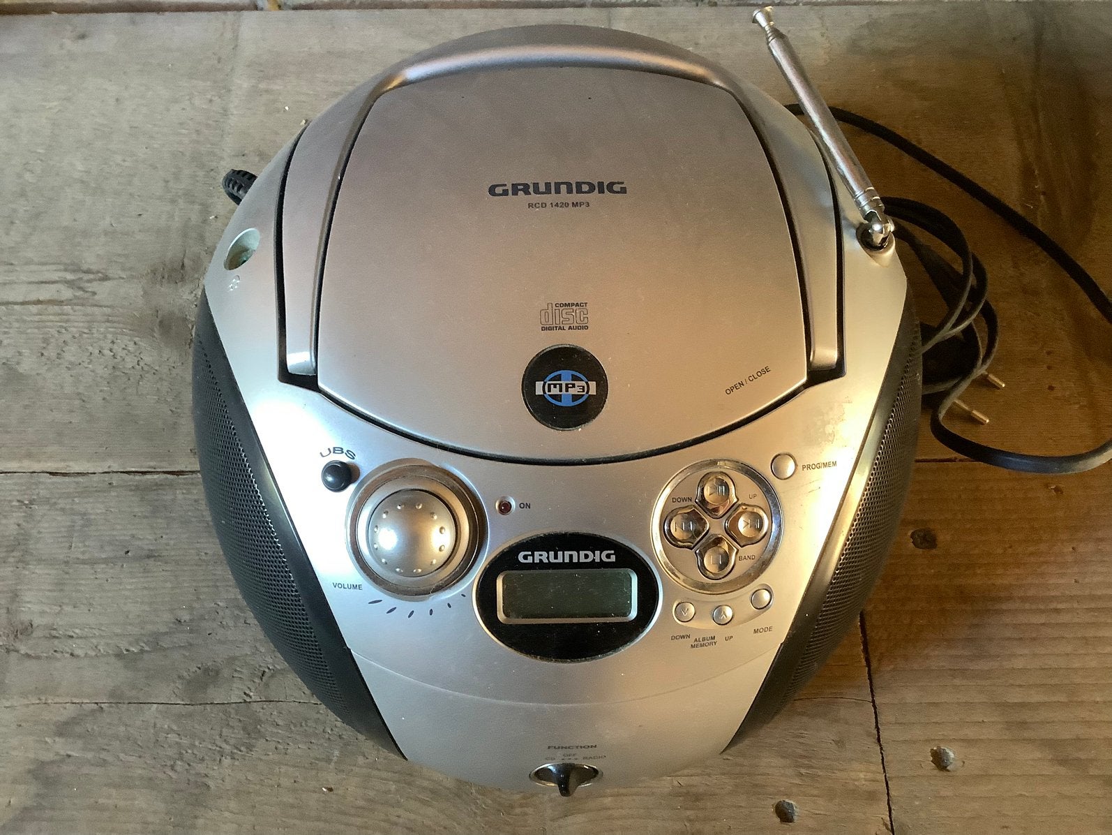 Grundig radio cd speler, Ophalen of Verzenden, Gebruikt