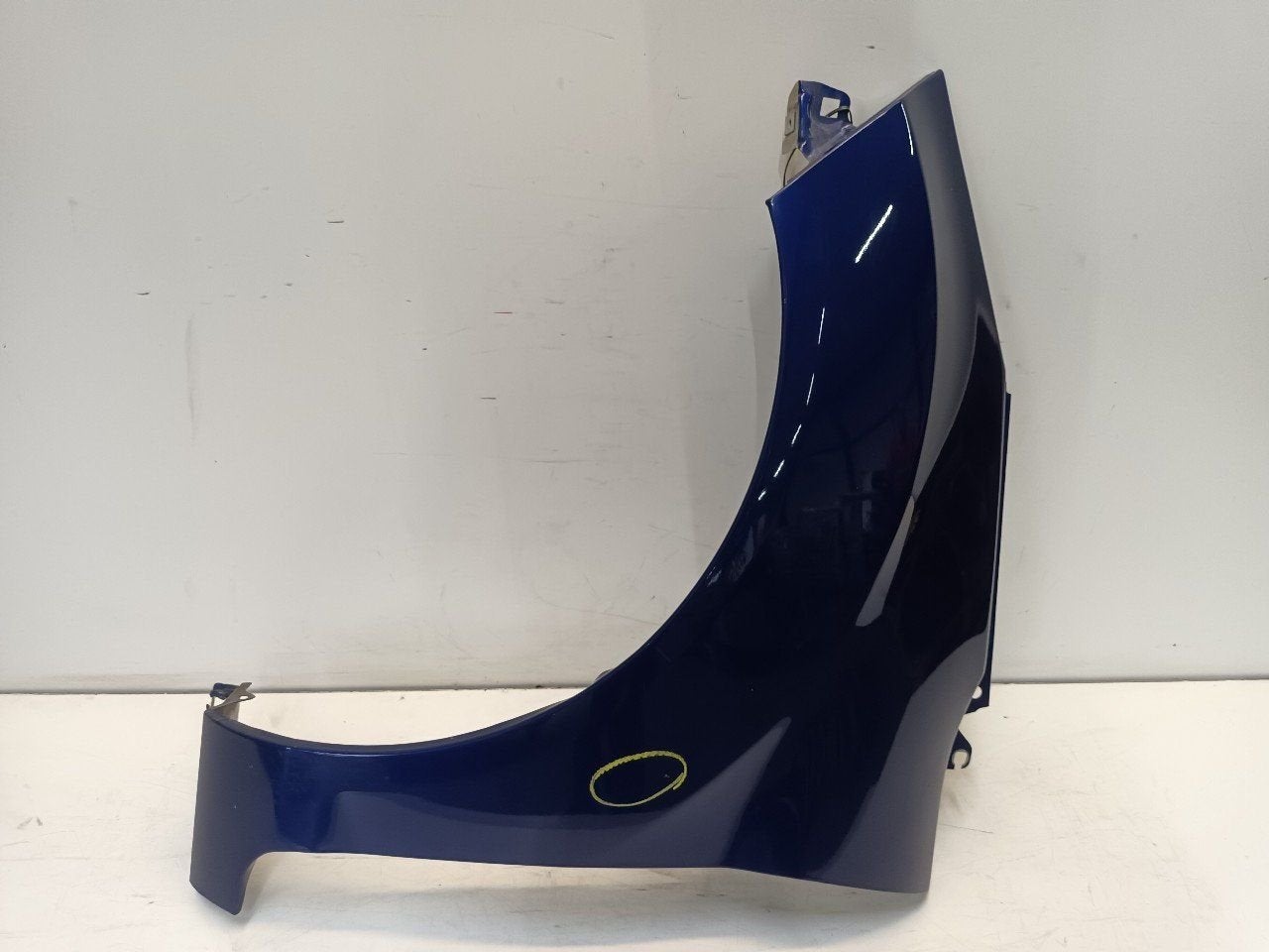 Voorscherm links Ford Fiesta, Onderdelen@venauto.nl, Van der Ven Autorecycling B.V., Gebruikt, Ettenseweg 76, 4706 PB Roosendaal, The Netherlands