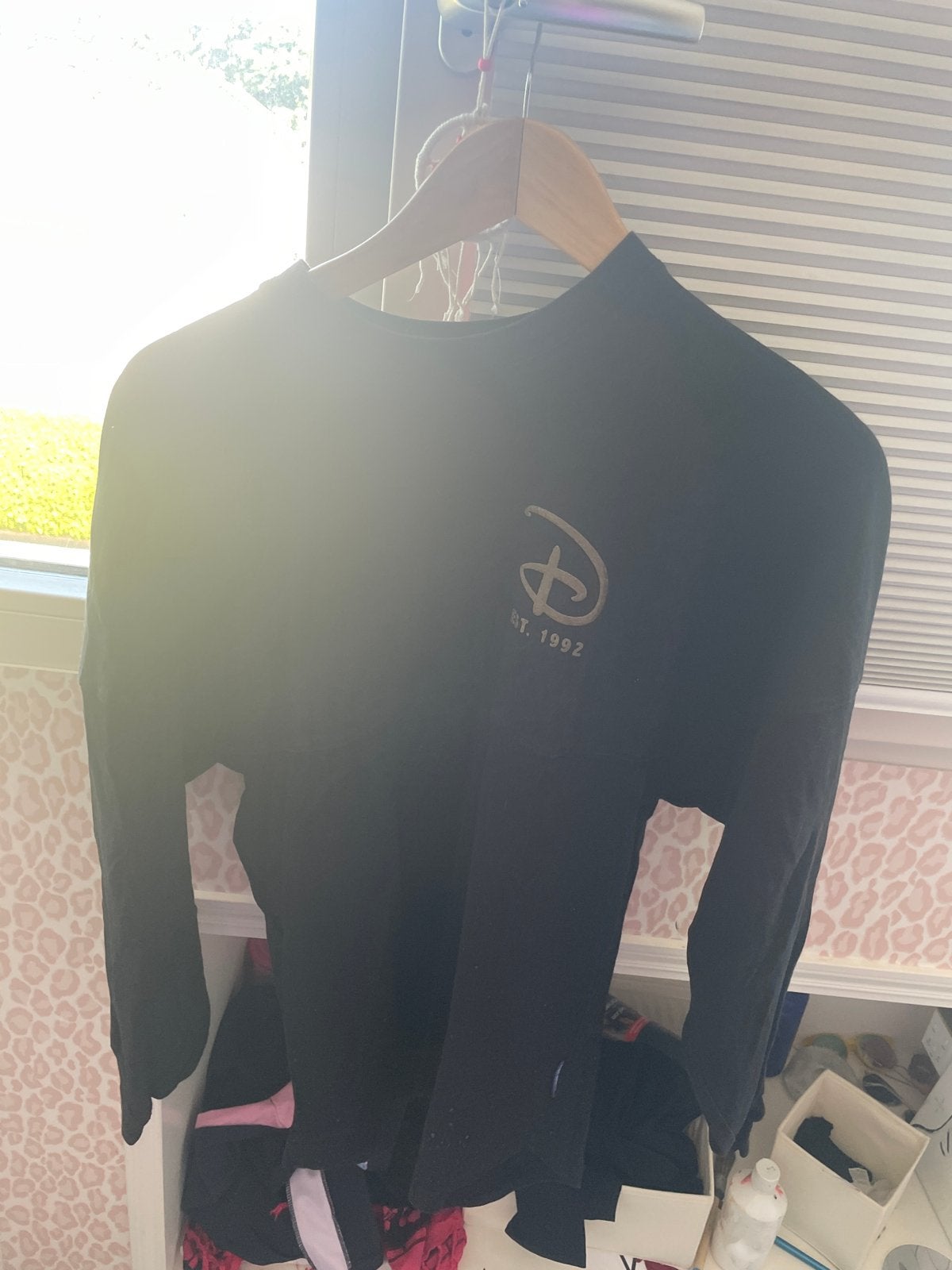 Disney Spirit Jersey Disneyland Parijs Zwart Goud XS, Verzenden, Zwart, Lange mouw, Maat 34 (XS) of kleiner