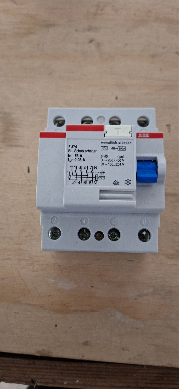 ABB Aardlekschakelaar F 374 63A/ 30mA, Doe-het-zelf en Verbouw, Elektra en Kabels, Zo goed als nieuw, Overige typen, Ophalen of Verzenden