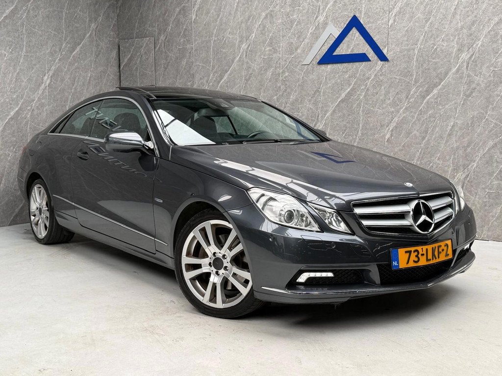 Mercedes-Benz E-klasse Coupé 350 CGI 293 PK / Panorama, Auto's, Automaat, Euro 5, Achterwielaandrijving, Zwart