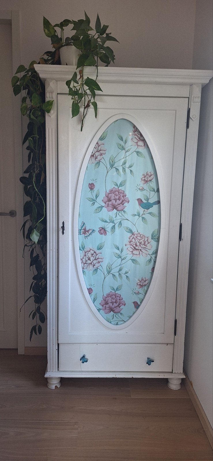 Unieke Meidenkast met Bloemenprint - Vintage Stijl, Ophalen of Verzenden, Gebruikt