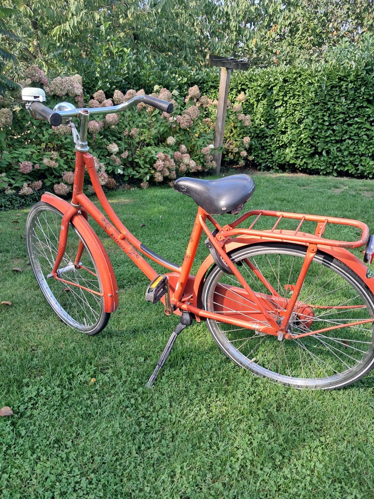 Oranje Batavus meisjesfiets 24 inch, Fietsen en Brommers, Ophalen, Gebruikt, Terugtraprem, Batavus