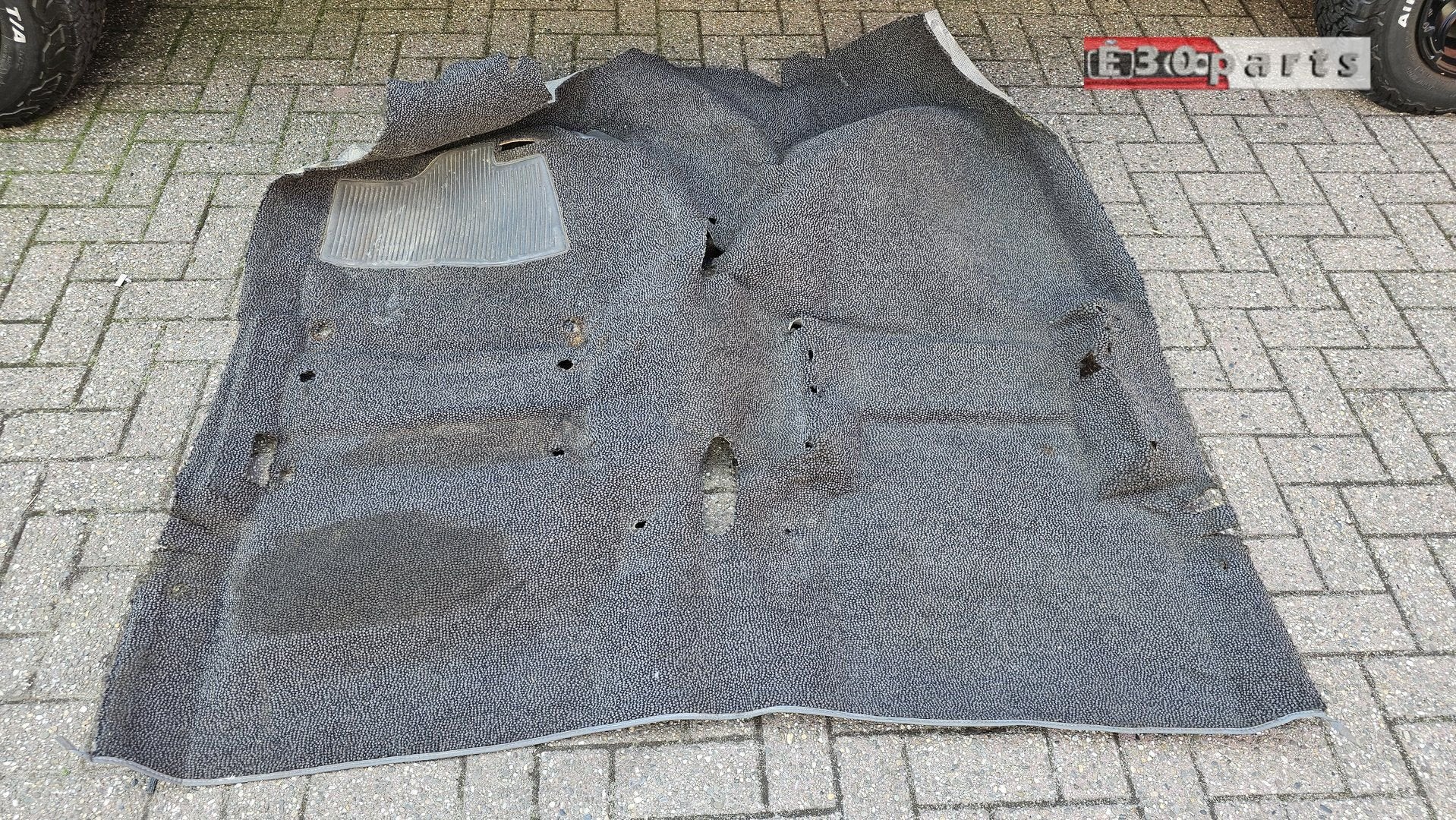 Tapijt vloerbedekking antreciet gemalleerd BMW 5 serie E12 v, Ophalen, Gebruikt, -, -