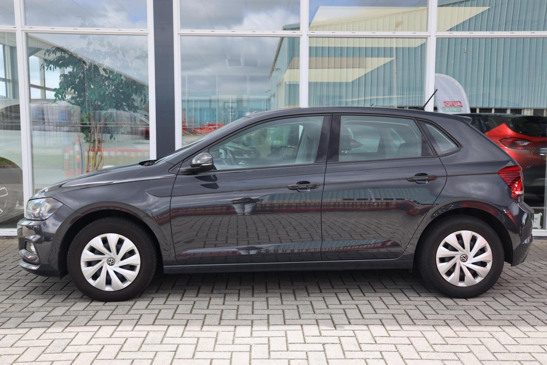 Volkswagen Polo 1.0 TSI Comfortline Business| Carplay | Navi, Voorwielaandrijving, 1063 kg, Gebruikt, Euro 6