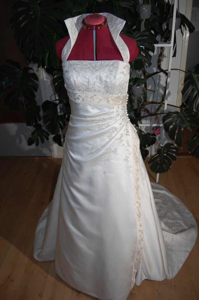 Mooie luxe trouwjurk, Sincerity Bridal, mt 44, L 1,80 m, Kleding | Dames, Trouwkleding en Trouwaccessoires, Ophalen, Zo goed als nieuw