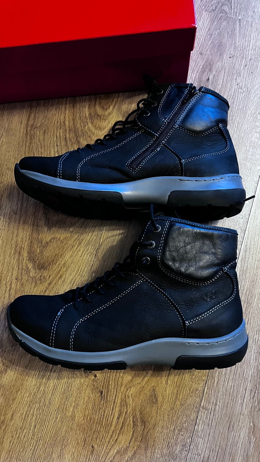 Damesschoenen of enkellaarzen merk WOLKY M:42 NIEUW ECHTLEER, Kleding | Dames, Ophalen of Verzenden, Zo goed als nieuw, Zwart