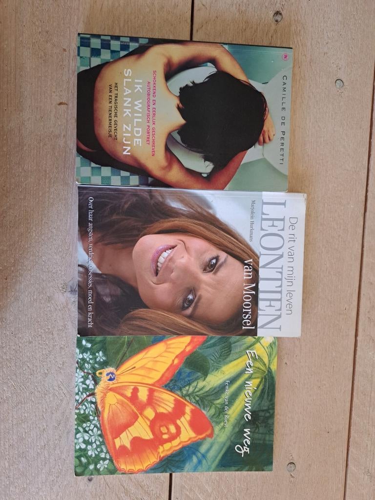 Boeken over anorexia, Boeken, Ophalen of Verzenden, Gelezen, Camille de Pereitti, Marjolein Hurkmans, Femke van der Roest, Nederland