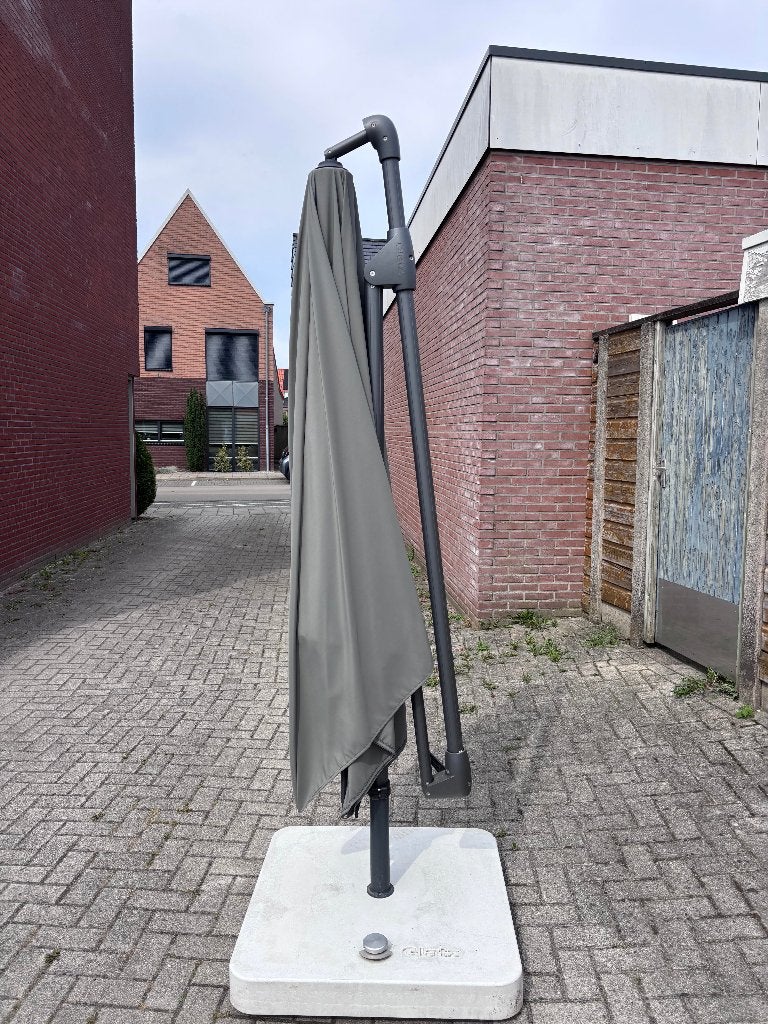 Glatz Sunswing Casa zweefparasol + voet, Tuin en Terras, Ophalen, 2 tot 3 meter, Kantelbaar, Zweefparasol