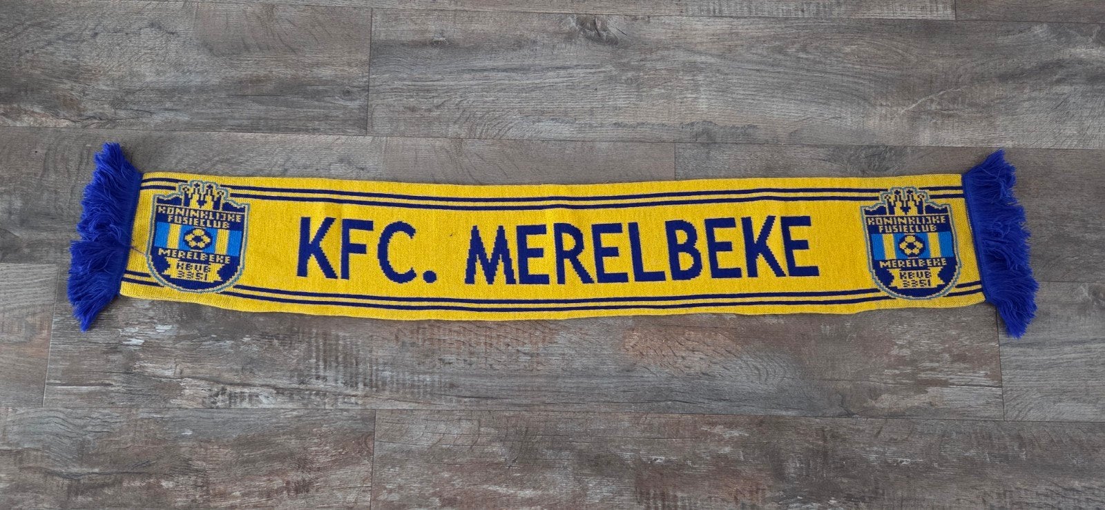Sjaal KFC Merelbeke, Ophalen of Verzenden, Zo goed als nieuw, Buitenlandse clubs, Vaantje of Sjaal