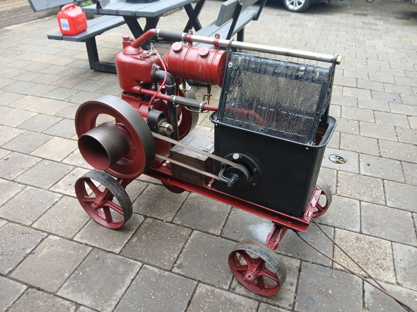 slavia, Doe-het-zelf en Verbouw, Ophalen, Gebruikt, Benzinemotor, Minder dan 1400 rpm