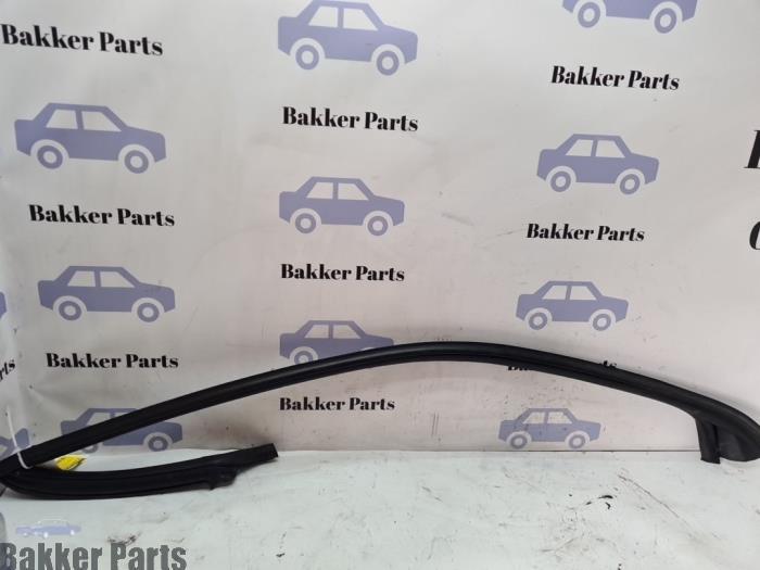 Portierrubber 2Deurs rechts van een Volkswagen Scirocco, Gebruikt, -, Volkswagen, -