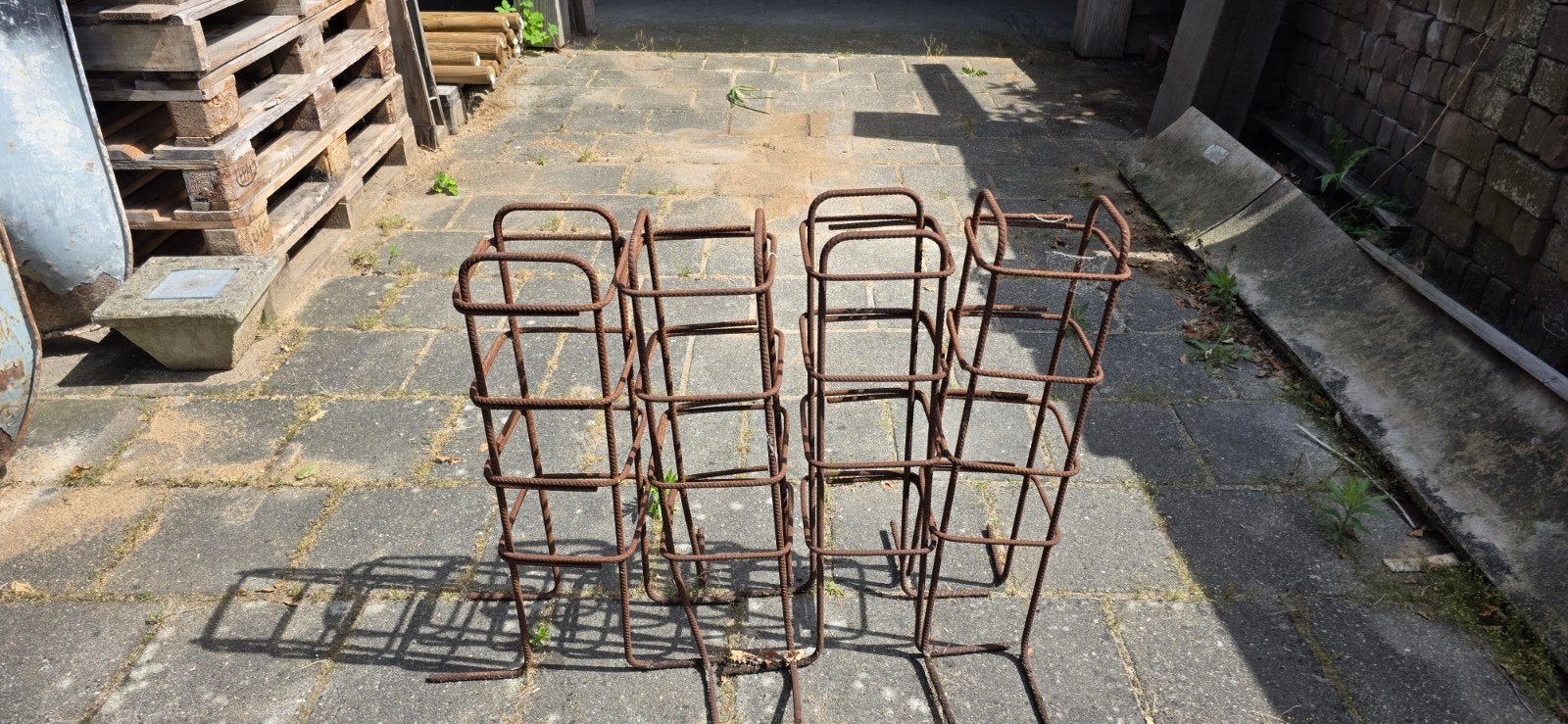Beton pour wapening kolom 2 stuks, Ophalen