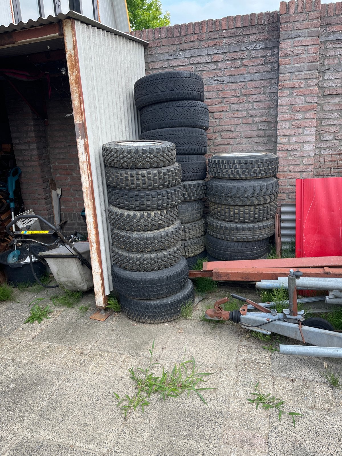 Partij crossbanden en andere banden, Auto diversen, Autosport-onderdelen, Ophalen, Gebruikt
