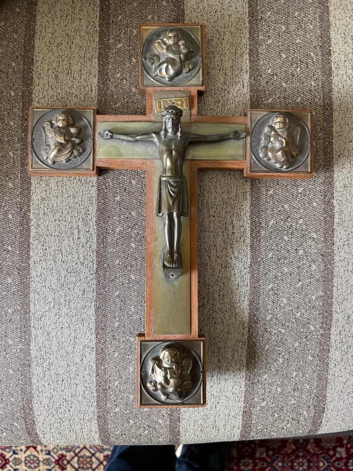 Antiek Houten Kruis met Bronzen Christus en Engelen, Ophalen of Verzenden