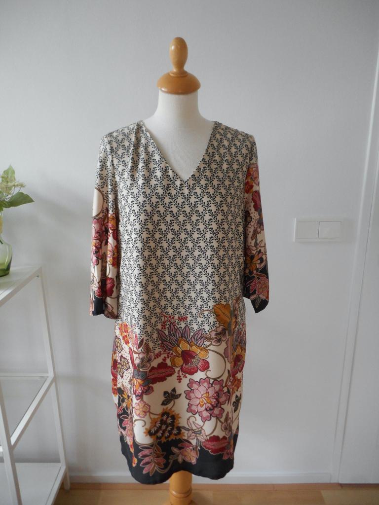 Jurk van Amelie & Amelie, maat 38, Kleding | Dames, Maat 38/40 (M), Beige, Ophalen of Verzenden, Zo goed als nieuw
