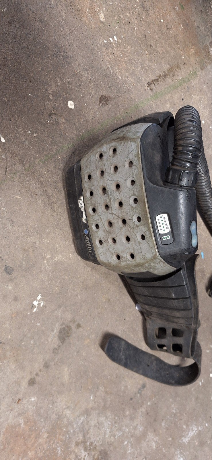 Lashelm ventilator met goede accu, lader en nieuw filter, Ophalen of Verzenden