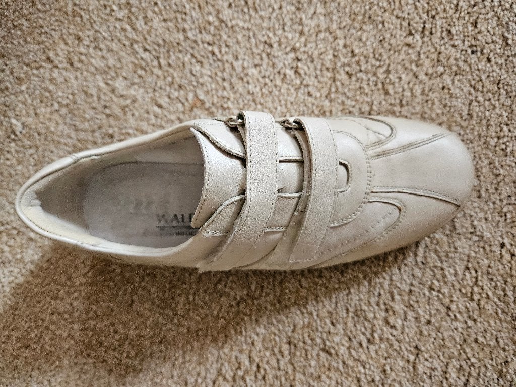 witte schoen Waldlaufer (3.5 maat), Waldlaufer, Wit, Ophalen of Verzenden, Sneakers of Gympen