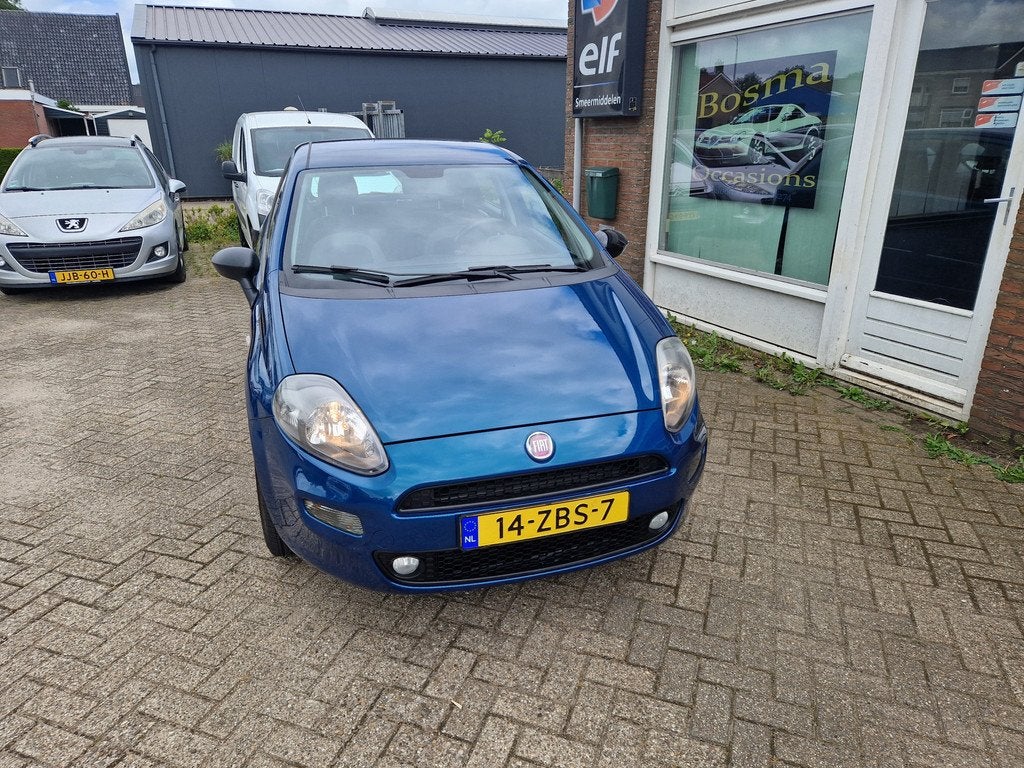 Fiat Punto Evo "Edizone" 5 Deurs - Airco - Cruise - Trekhaak, Voorwielaandrijving, Euro 5, Gebruikt, Zwart